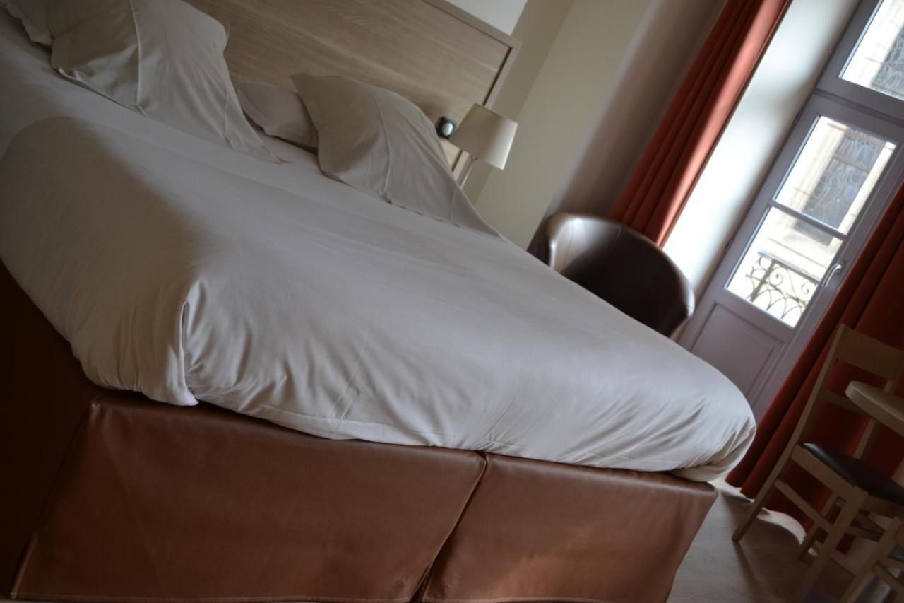 L'Hotellerie De La Toile A Beurre อ็องเซอนีส์ ภายนอก รูปภาพ